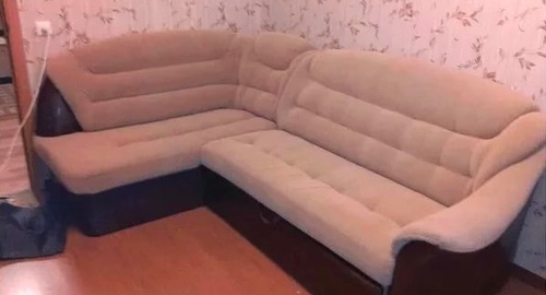 Перетяжка углового дивана. Николаевск-на-Амуре